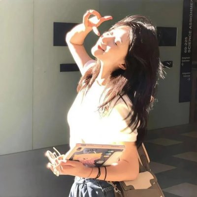 随盲柳入眠的女人 海报